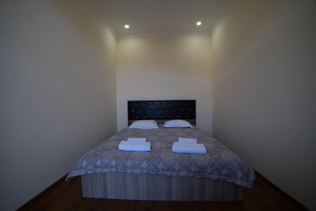 Отель Blaze Hotel Махинджаури