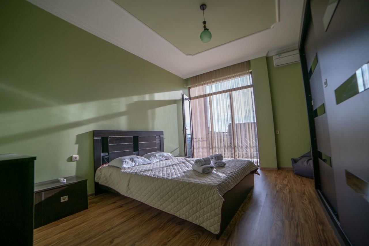 Отель Blaze Hotel Махинджаури